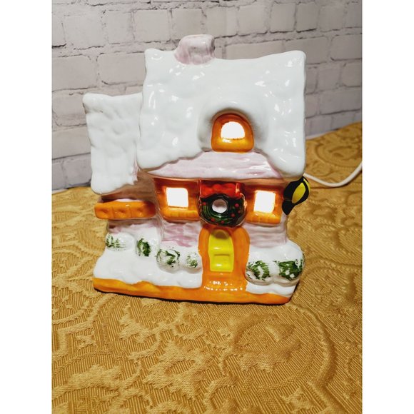 Vintage U.L Lighted House with original box - Picture 9 of 16